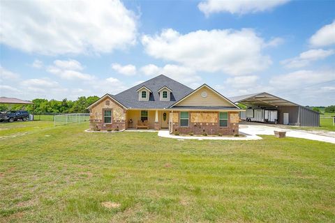 203 CR 4221 Decatur TX 76234
