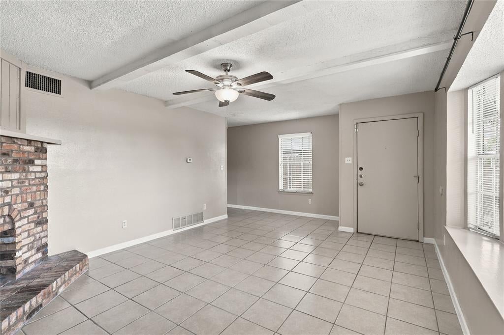 2808 S Fielder Road