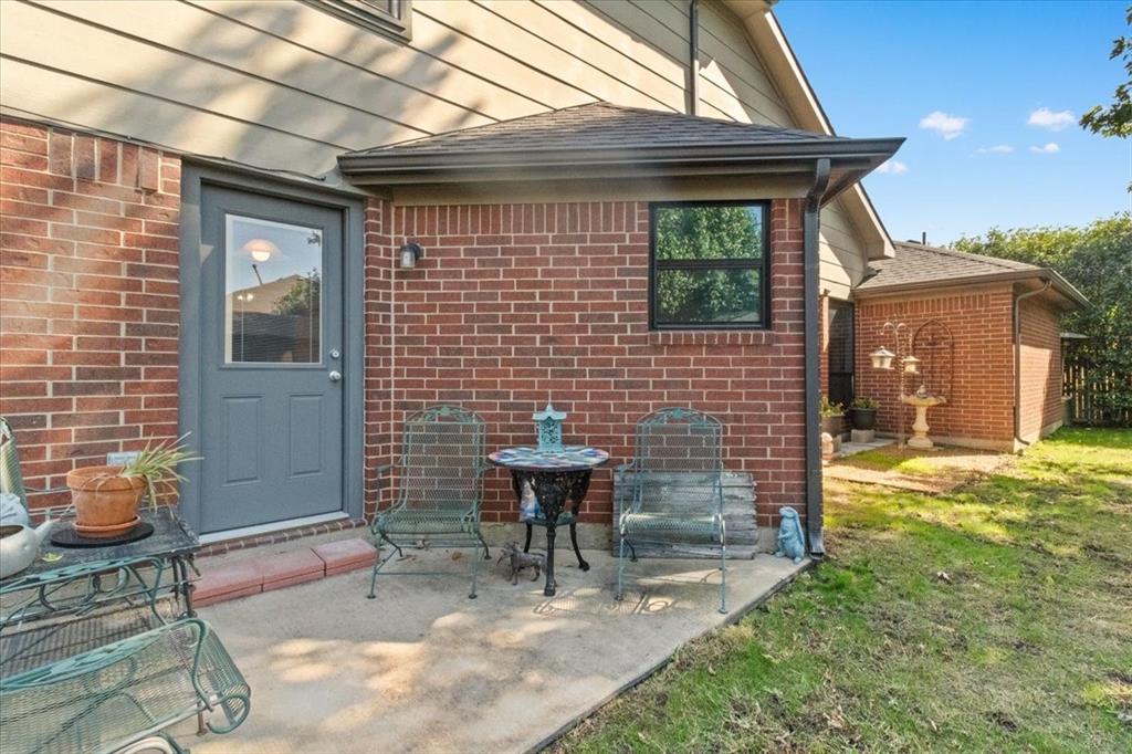 716 Glenview Drive