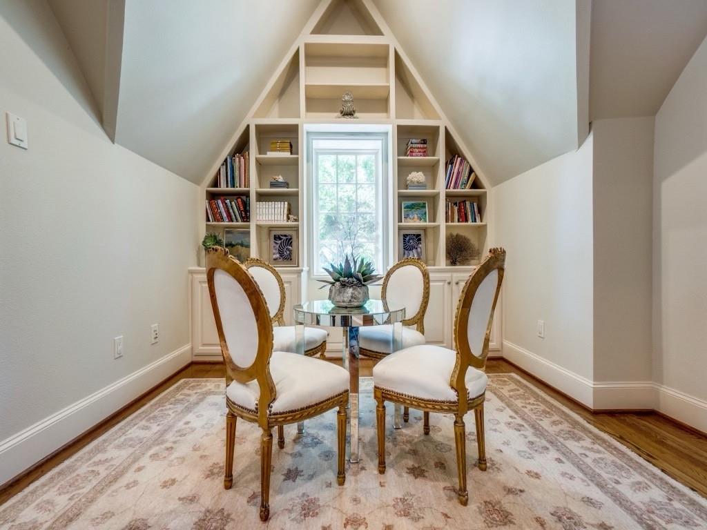 University Highlands - Residential