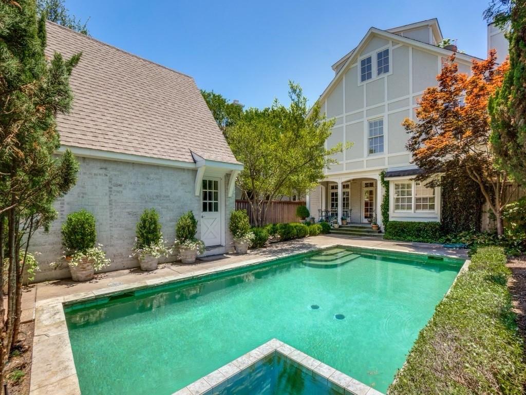 University Highlands - Residential