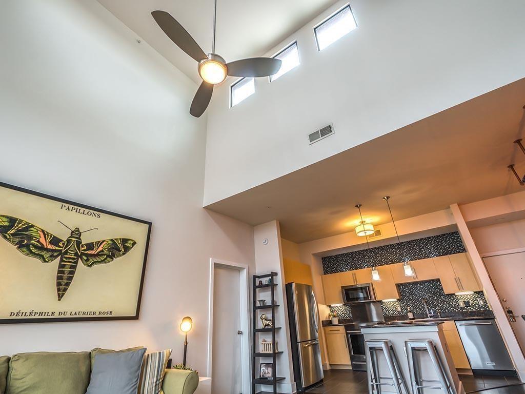 4605 Cedar Springs Road 305