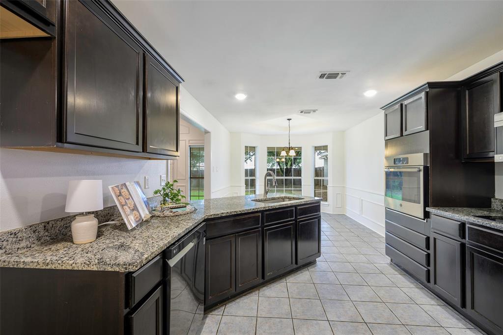 316 E Short Street
