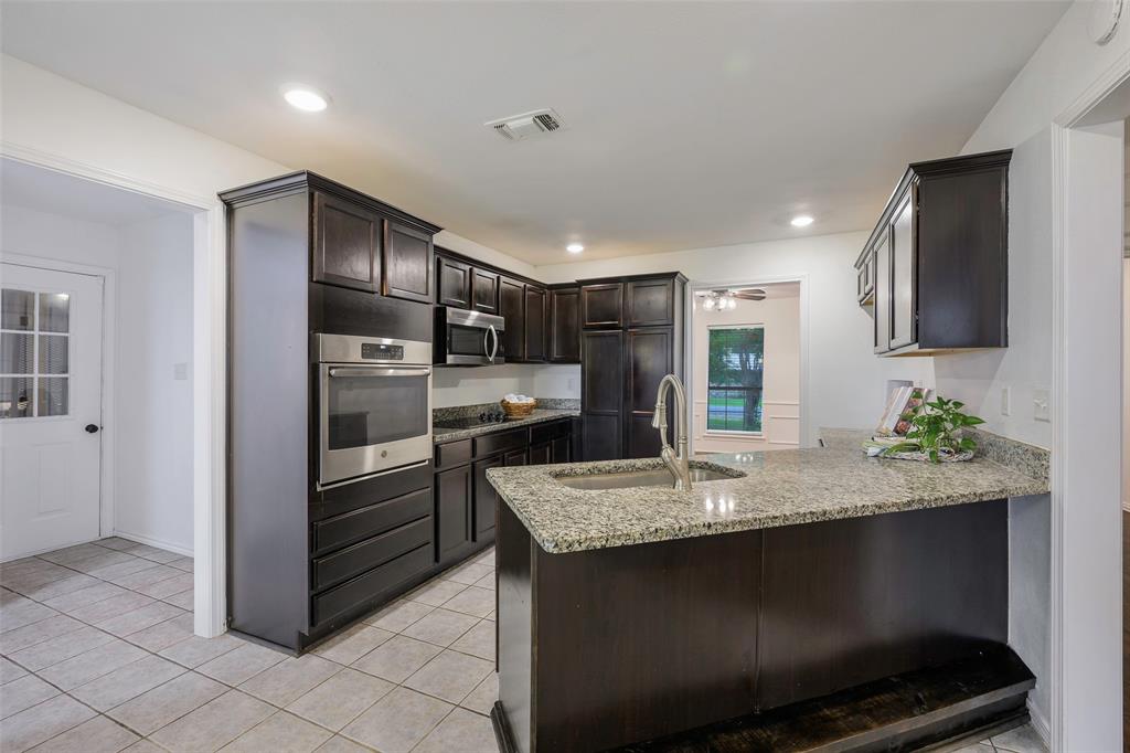 316 E Short Street