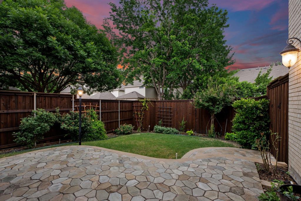 1417 Cool Springs Drive