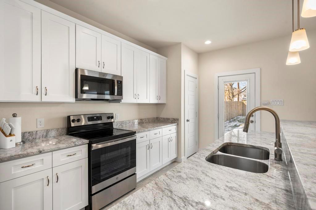 Honey Crest Heights Rev - Residential