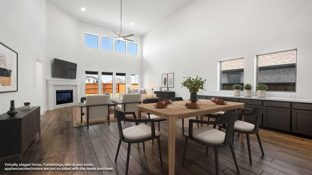 2825 Buckingham Lane