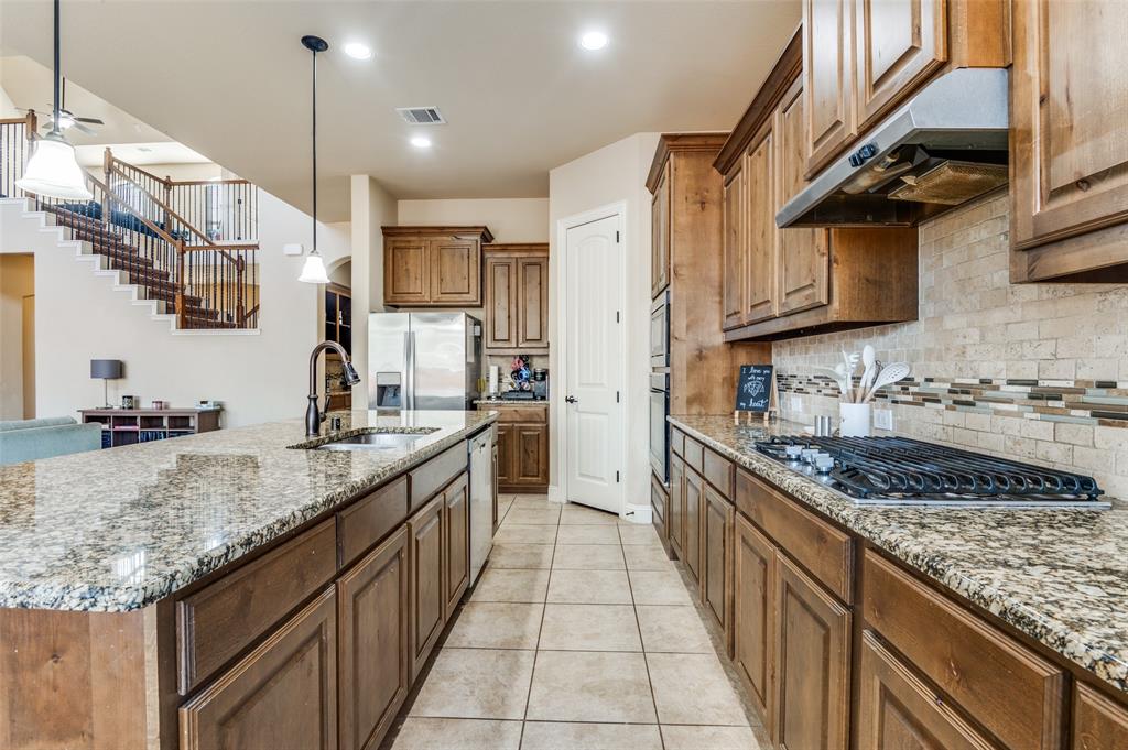 Estates Grady Niblo Ph 2 - Residential