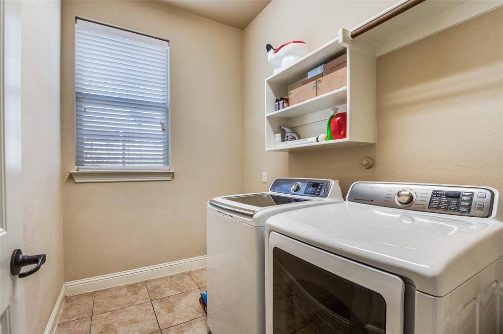 Estates Grady Niblo Ph 2 - Residential