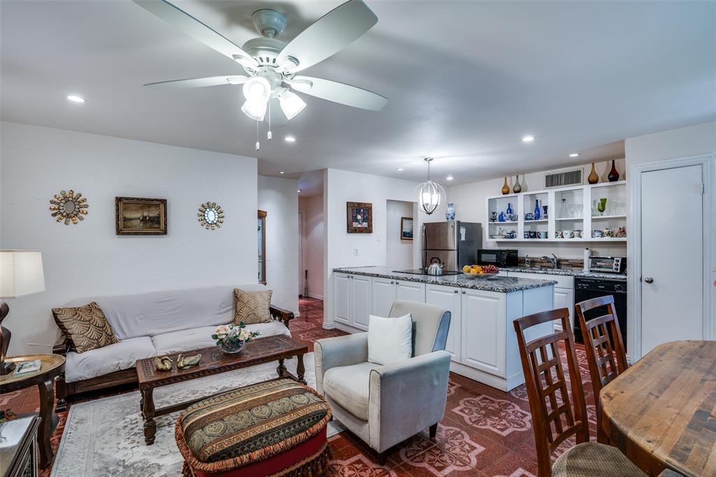 Colony 8 - Residential