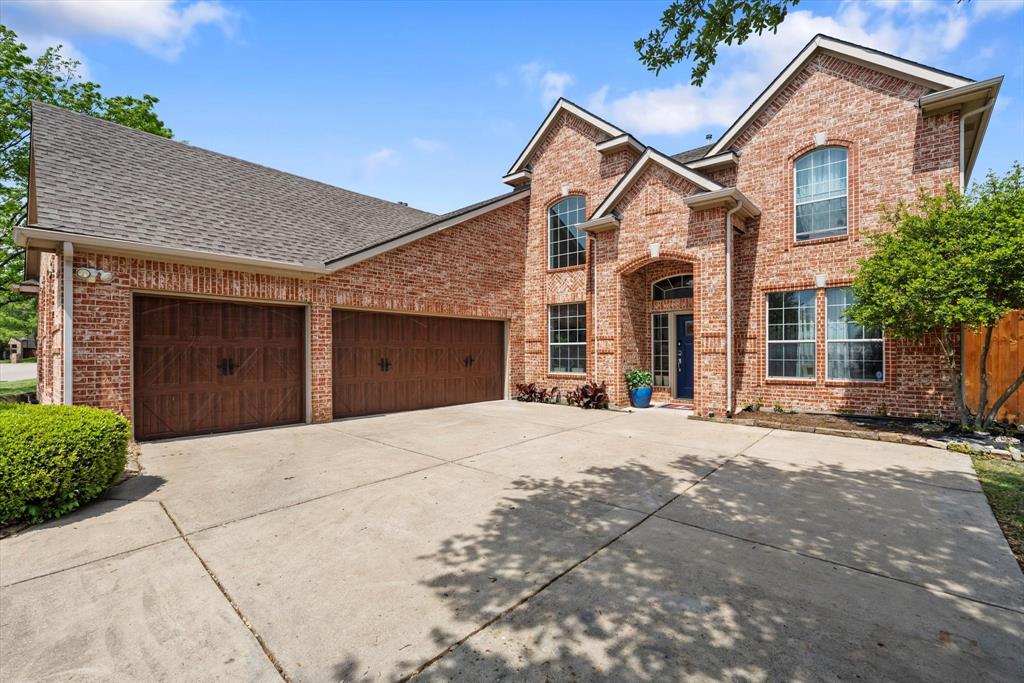 1185 Crestcove Drive