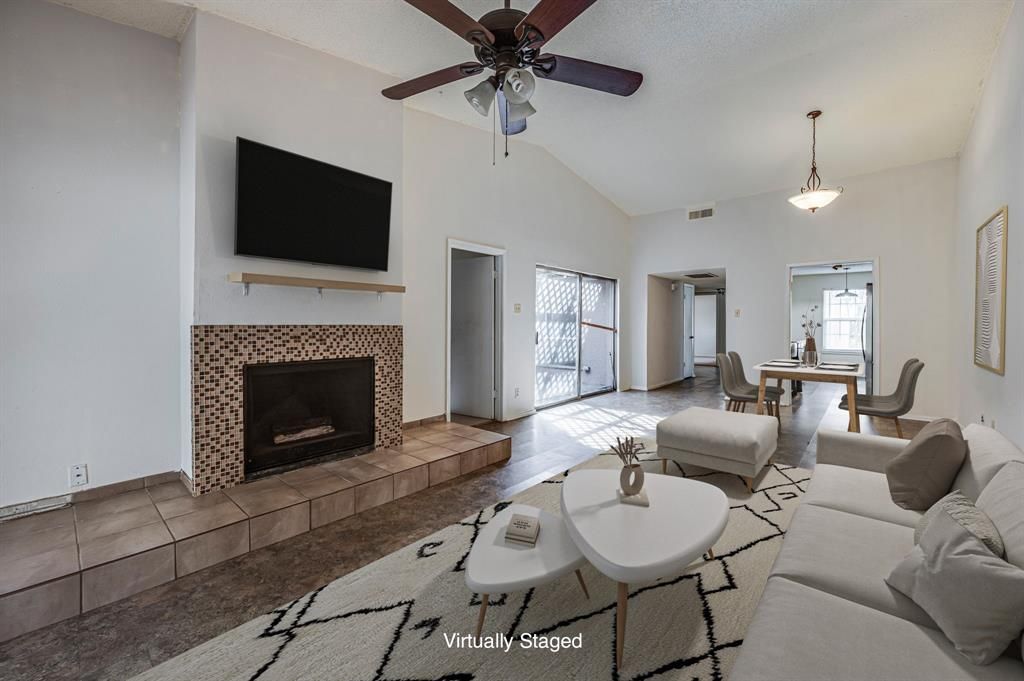 listing image 0