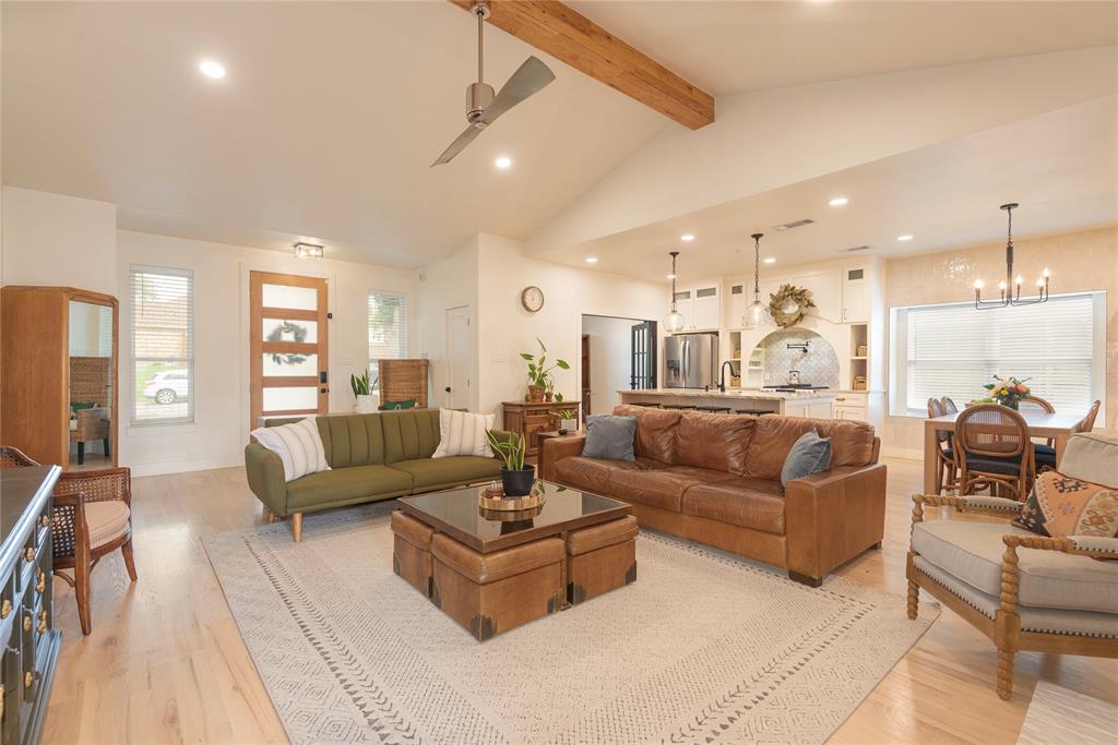 4106 Rustic Lane