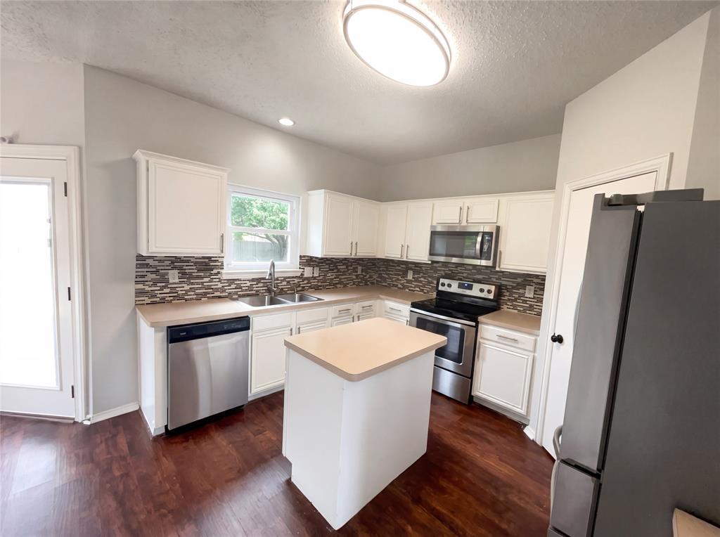 1405 Turtle Cove Drive