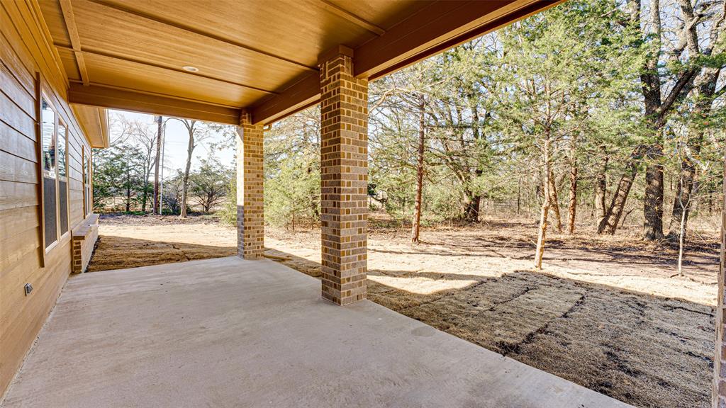 A0597 LATHAM MARY, TRACT 11-9A, ACRES .928 - Residential