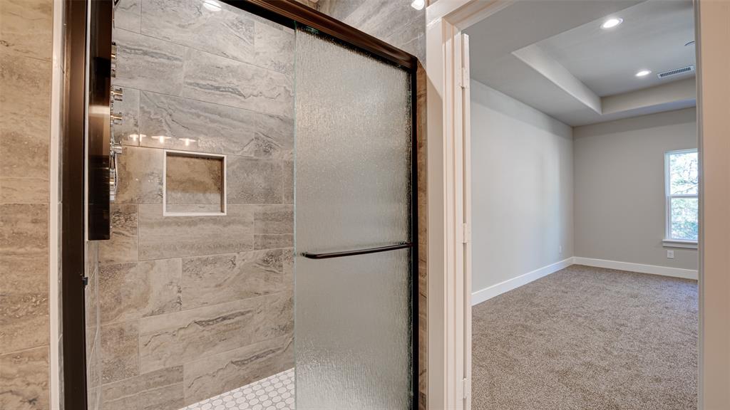 A0597 LATHAM MARY, TRACT 11-9A, ACRES .928 - Residential