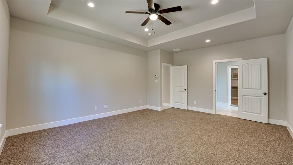 A0597 LATHAM MARY, TRACT 11-9A, ACRES .928 - Residential