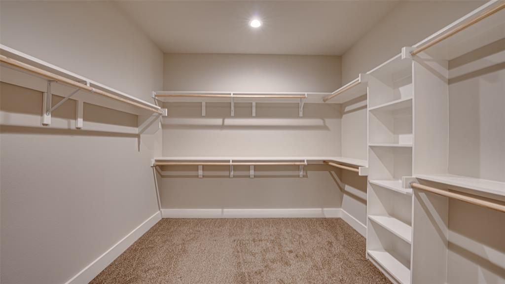 A0597 LATHAM MARY, TRACT 11-9A, ACRES .928 - Residential