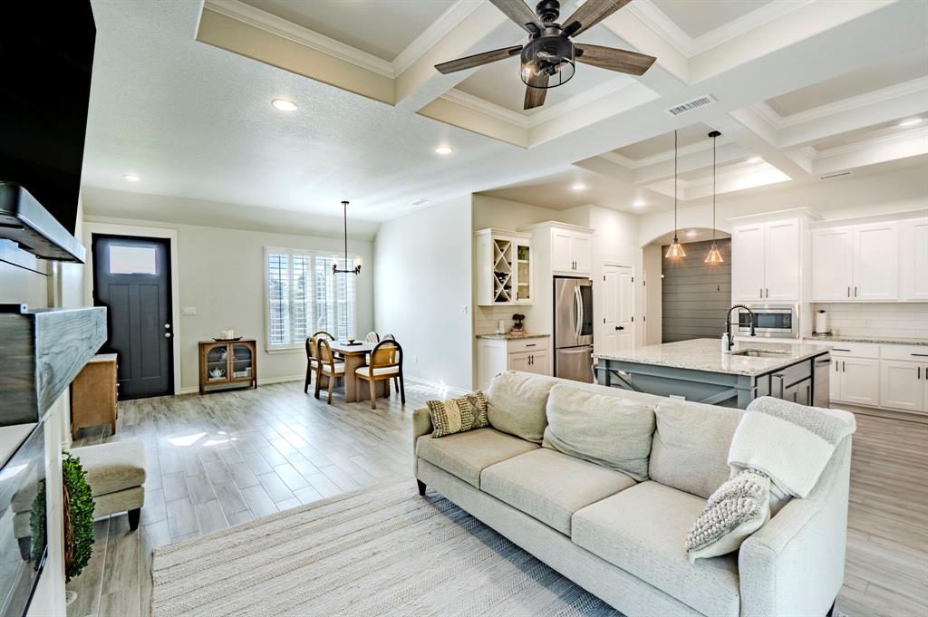 1004 Mojave Trail