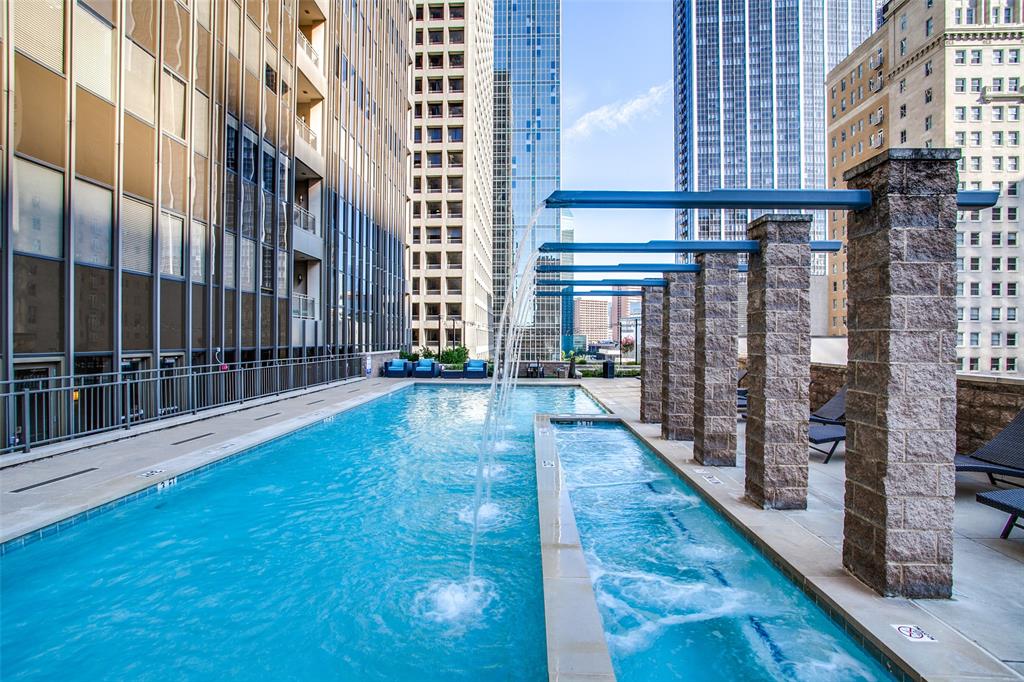 Metropolitan 1200 Main St Condo - Residential