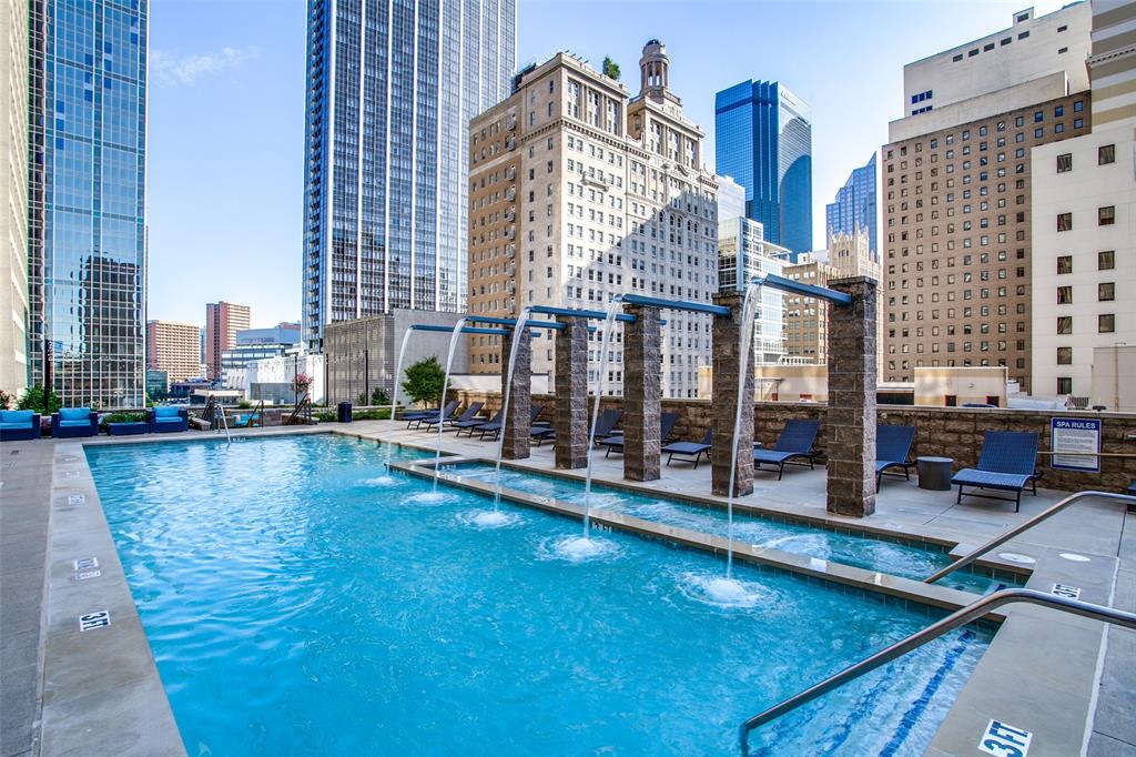 Metropolitan 1200 Main St Condo - Residential