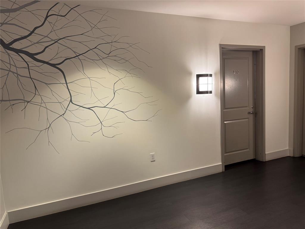 Metropolitan 1200 Main St Condo - Residential