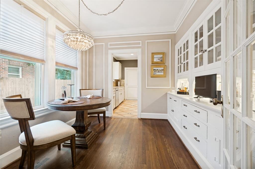 Munger Place - Residential
