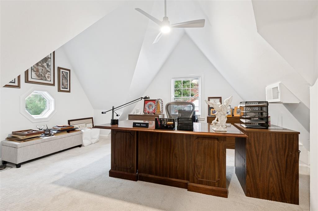 Munger Place - Residential