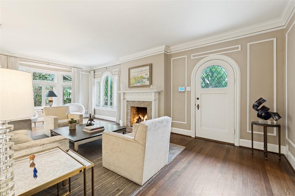 Munger Place - Residential