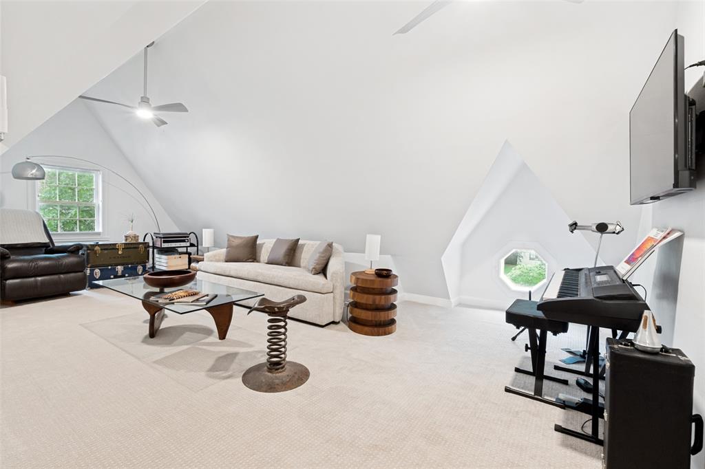 Munger Place - Residential