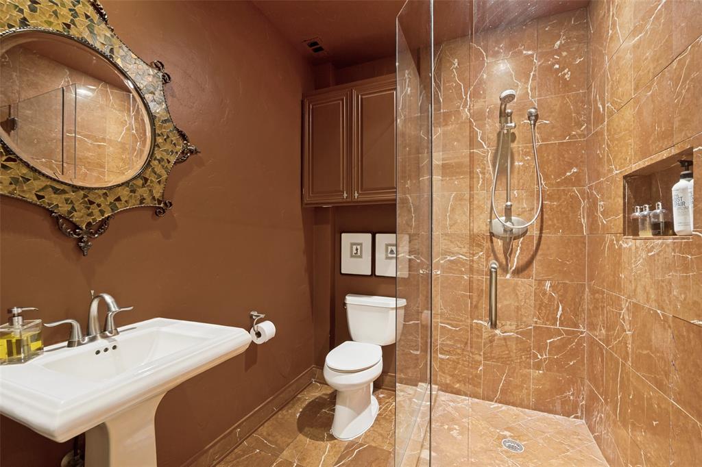 Munger Place - Residential