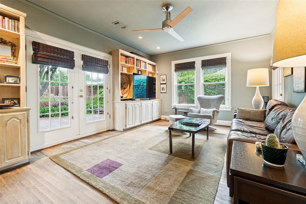 Munger Place - Residential
