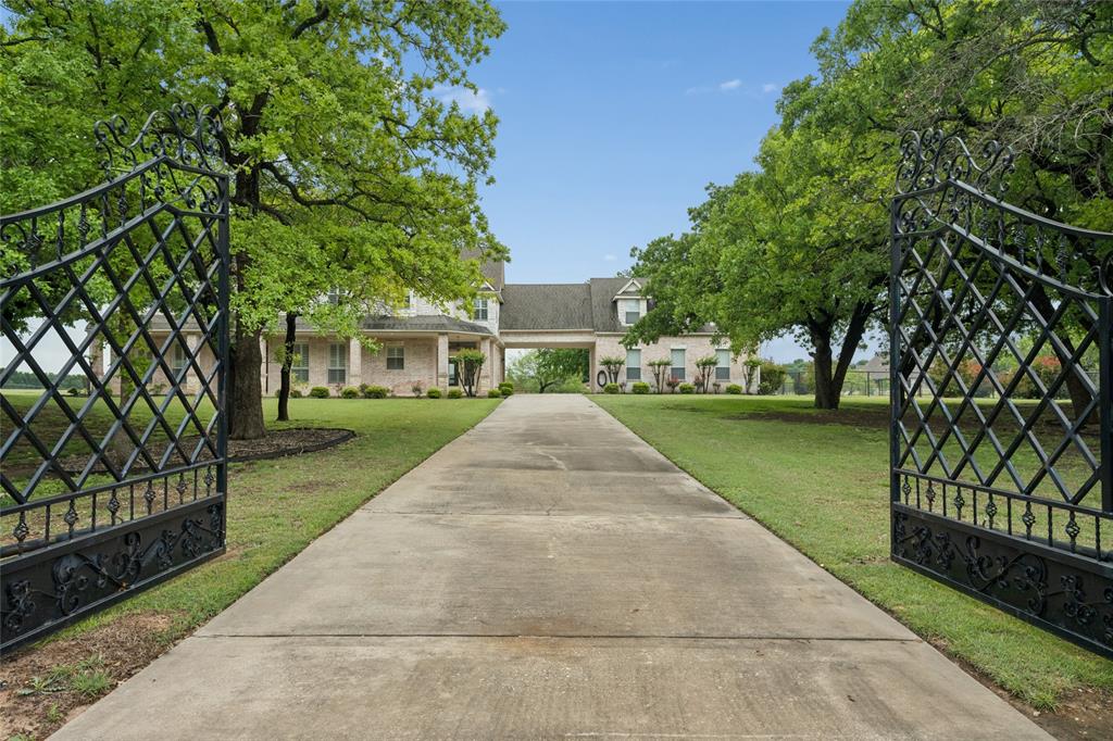 Cattlebaron Parc II - Residential