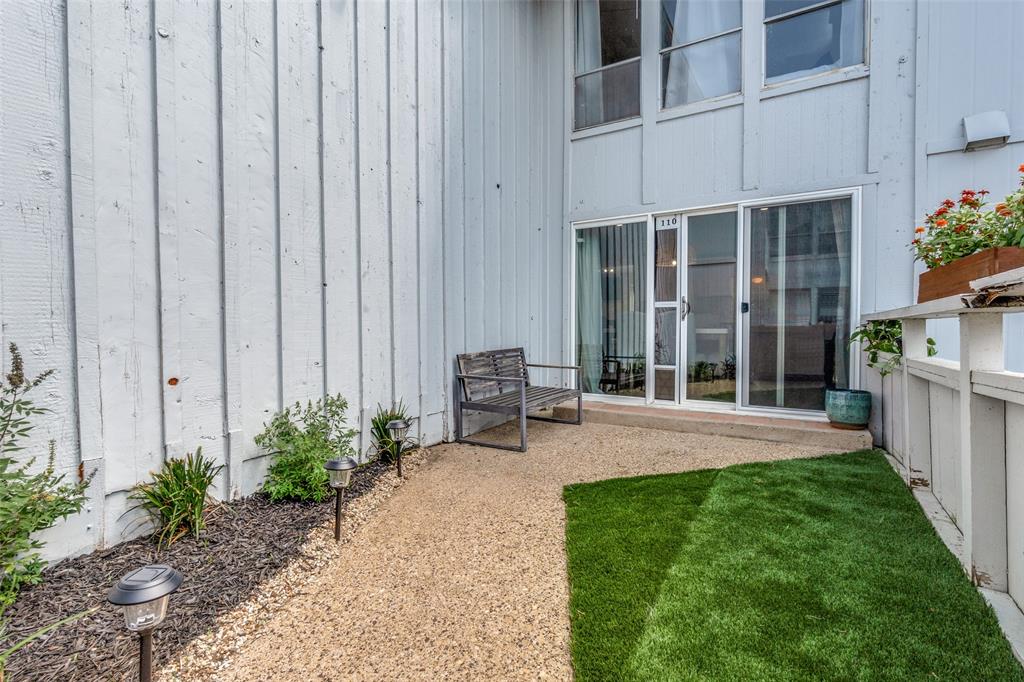 Los Nogales Condo - Residential Lease