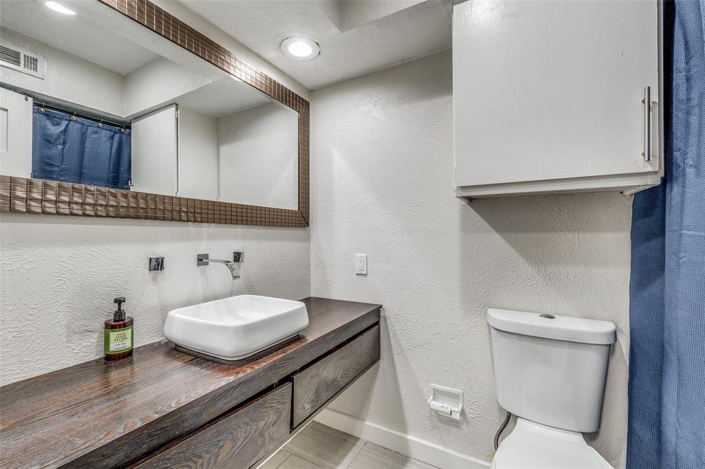 Los Nogales Condo - Residential Lease