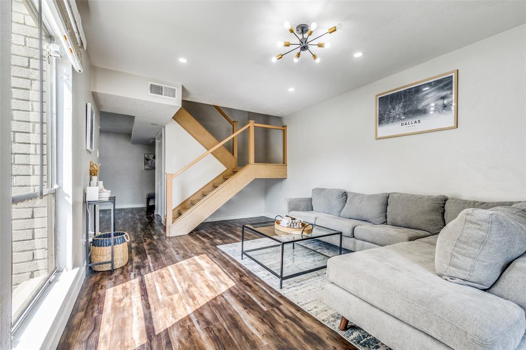 Los Nogales Condo - Residential Lease