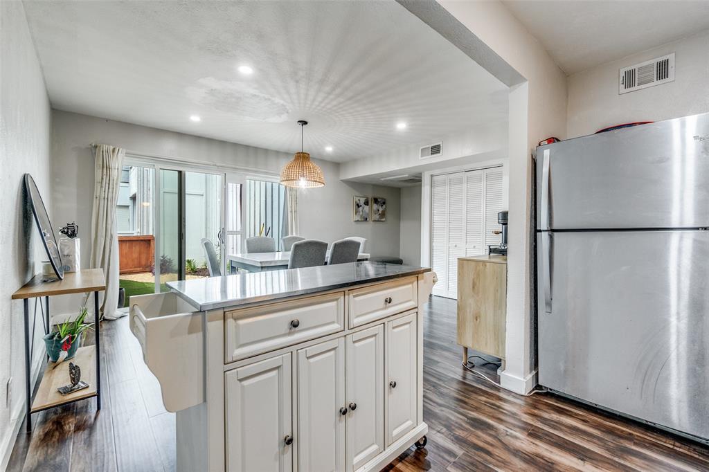 Los Nogales Condo - Residential Lease