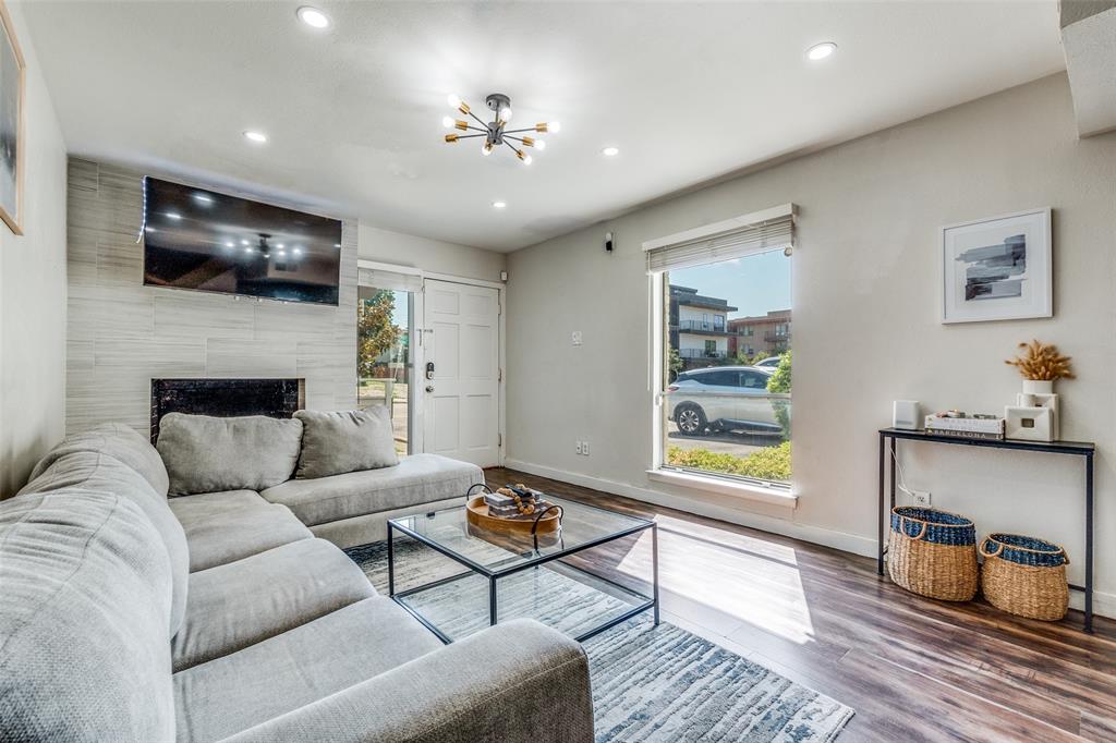 Los Nogales Condo - Residential Lease