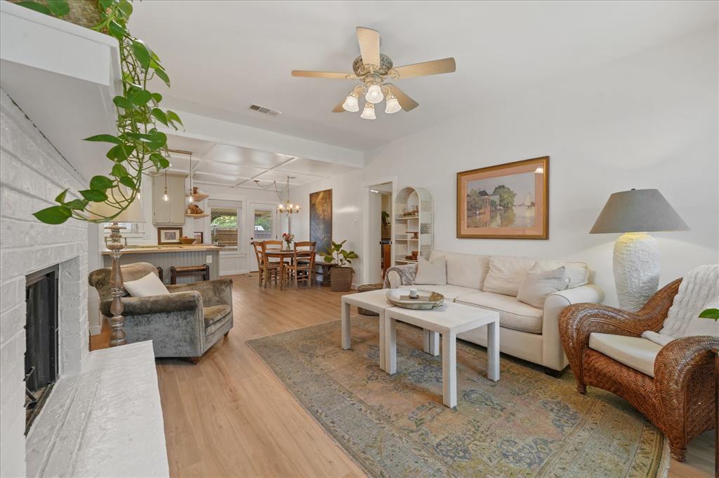 605 Meadow Lane