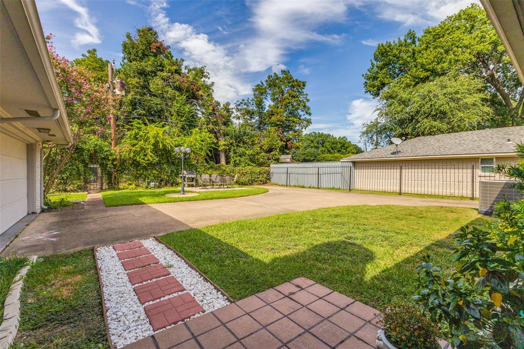 Caruth Meadows - Residential