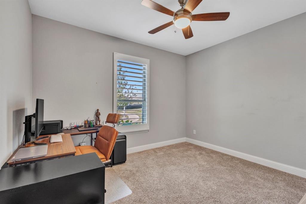 1401 Thunderbird Drive