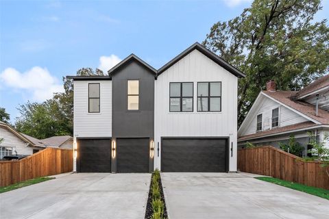 Photo of 219 W Yarmouth Street, Dallas, TX 75208 (MLS # 21101057)