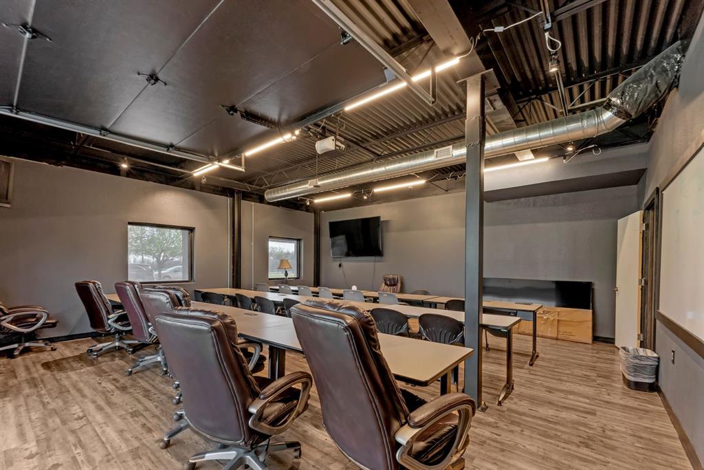 Hb Williams - Commercial Sale