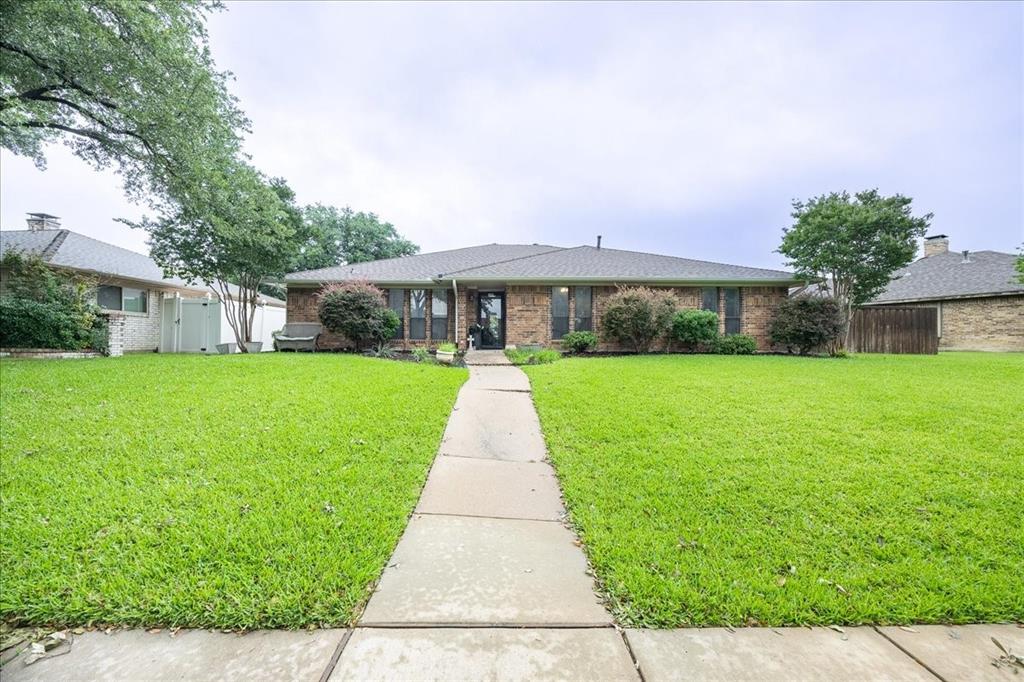 2223 Valley Mill