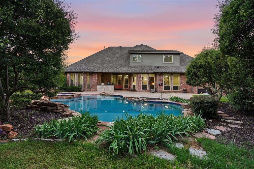 1016 Meandering Woods Drive