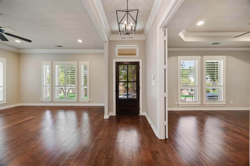 807 S Alamo Road