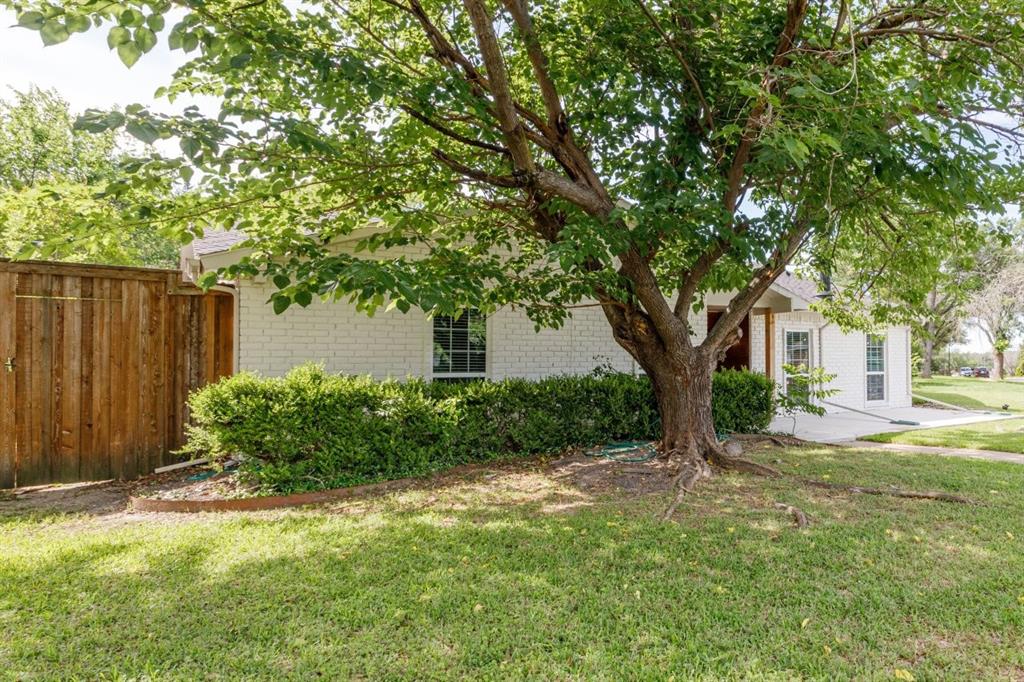 3510 Knoll Point Drive