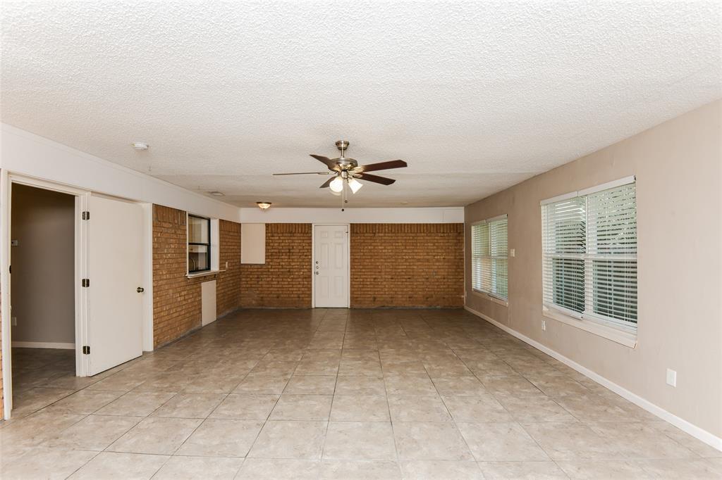 South Creek 1st Filing Add - Residential Lease