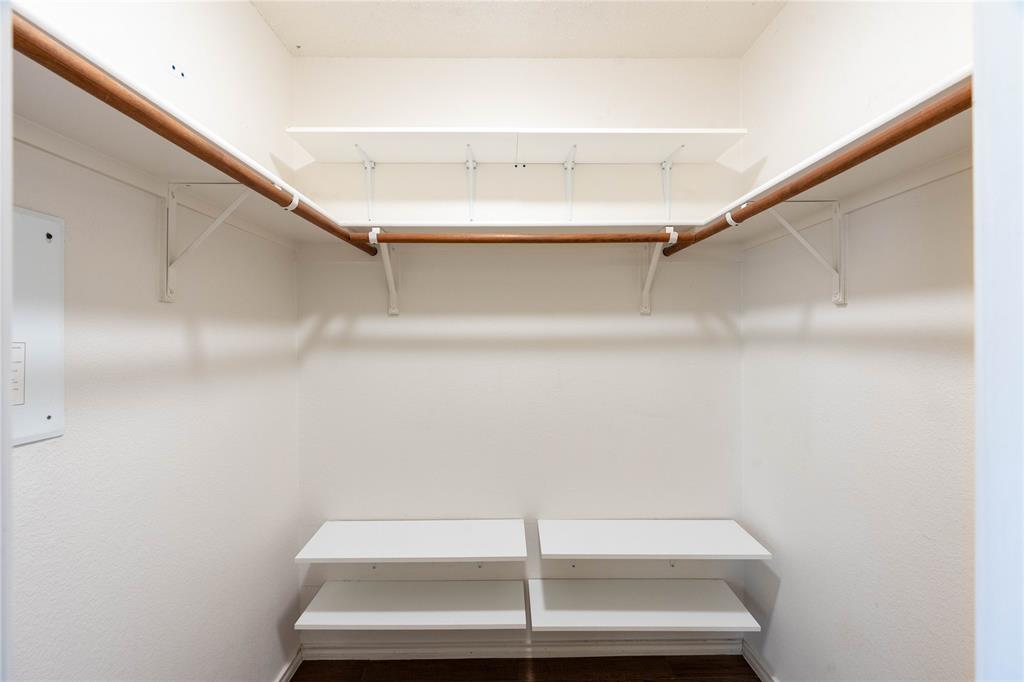 Brookview 02b - Residential Lease