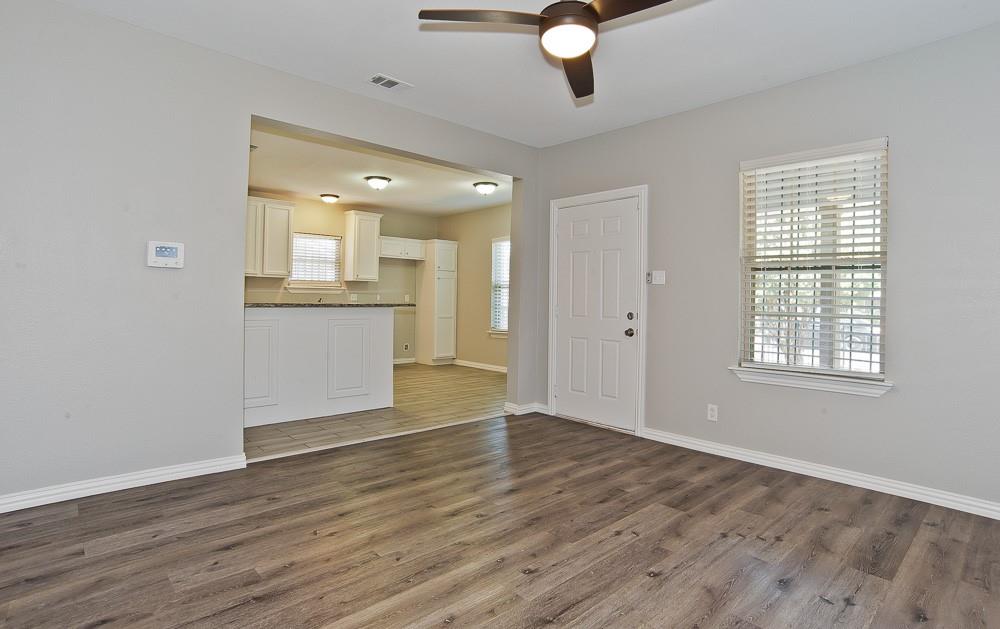 ERVAY TERRACE - Residential Lease